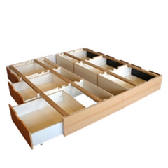Sockel mit Schubladen und Bodenplatte